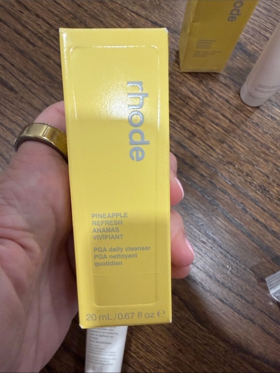 RHODE Other - RHODE Pineapple Refresh Cleanser -travel size